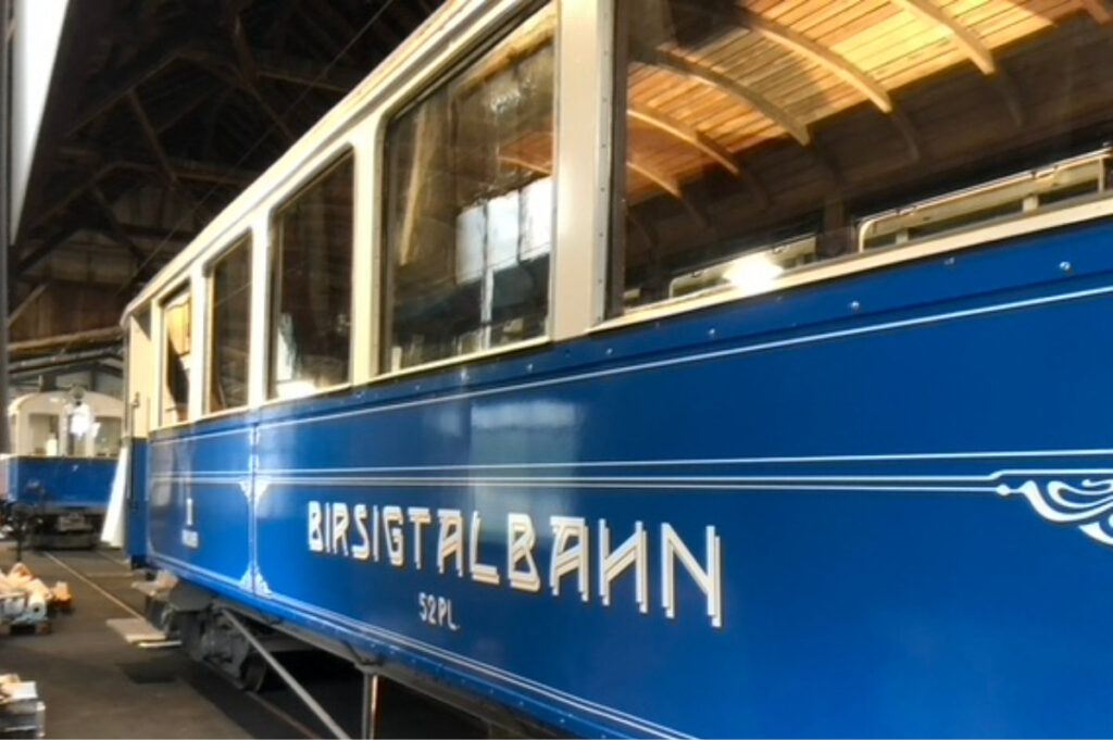 Triebwagen der Birsigtalbahn